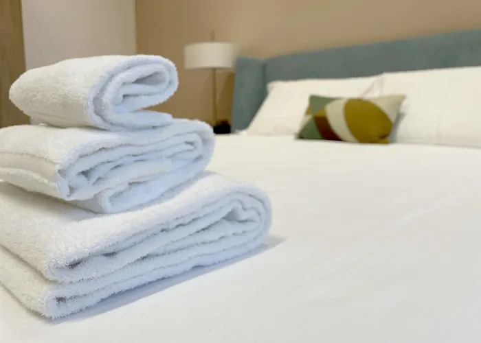 Largo De Benedetti- Panoramic View Apartamento *