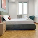 아파트 Largo De Benedetti- Panoramic View *
